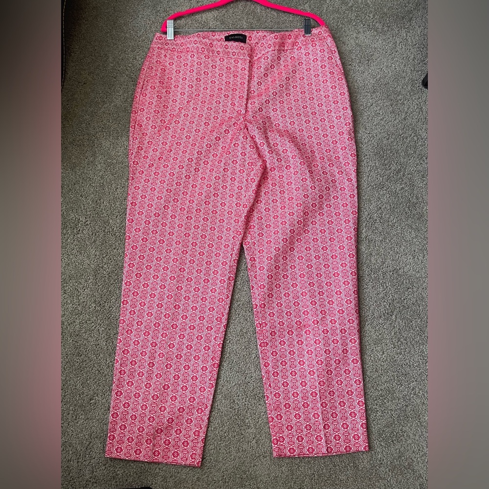 NWT Talbots Heritage Pink Coral Geometric Patterned Crops - 14